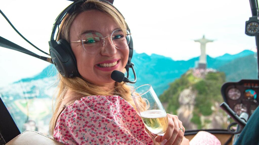 Passeio de Helicóptero RJ.